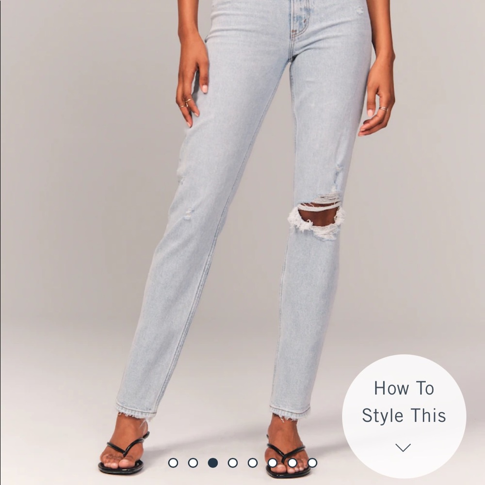Abercrombie & Fitch High Rise Mom Jeans - 29S (8 Short)